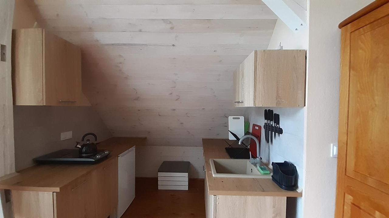 Czarna Jachta - Na Szlaku Legend - - - - - Pokoje Nad Jeziorem Kruklanki Buitenkant foto