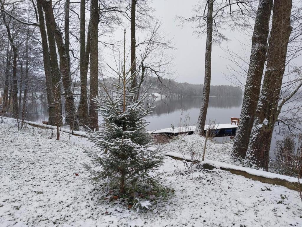 Czarna Jachta - Na Szlaku Legend - - - - - Pokoje Nad Jeziorem Kruklanki Buitenkant foto